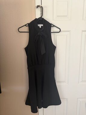 Elizabeth and James Black Sleeveless Tie-Neck Mini Dress